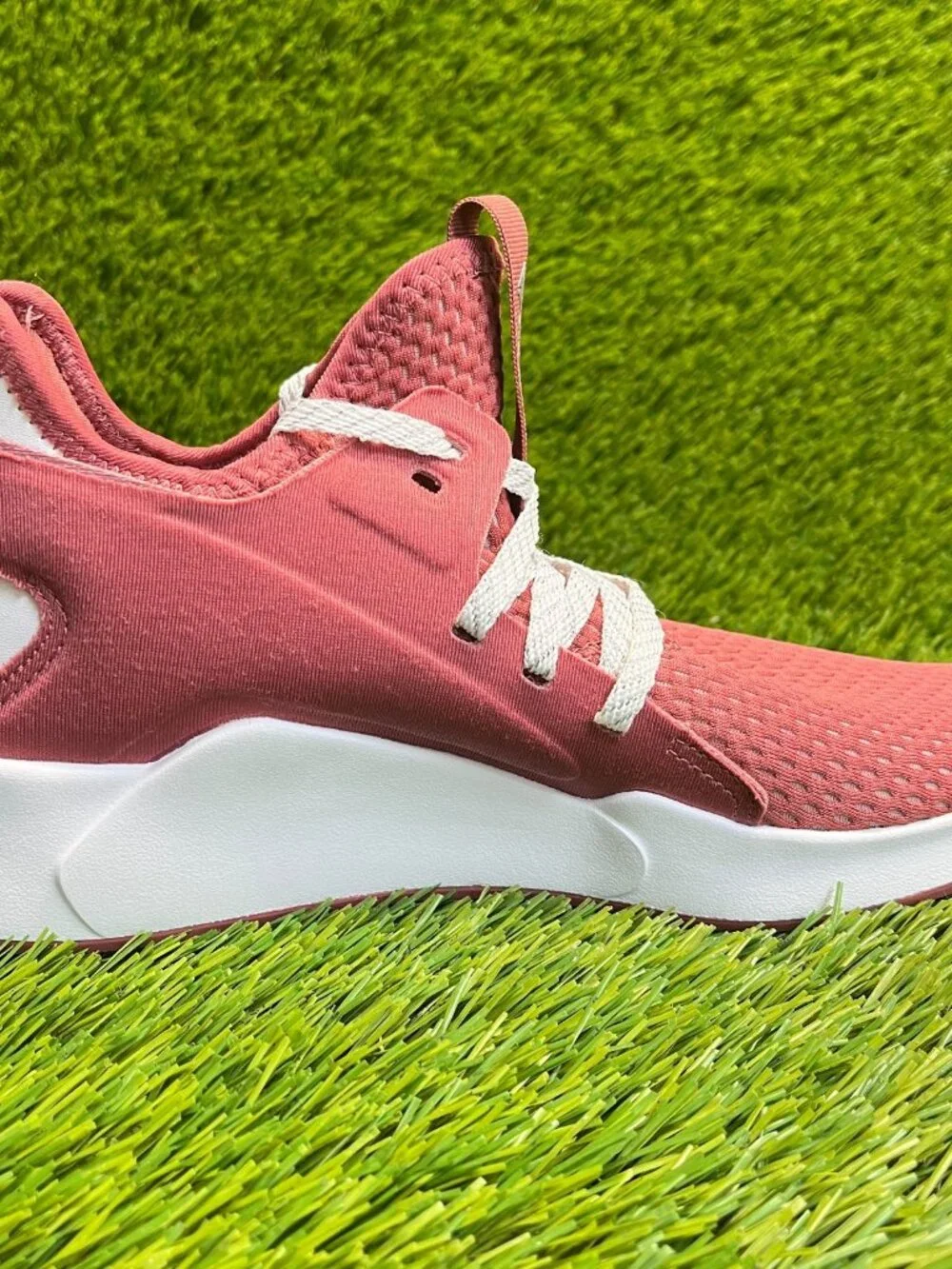 Reebok Guresu‎ 2.0 Girls Size 4.5Y Pink White Running Athletic Shoes Sneakers